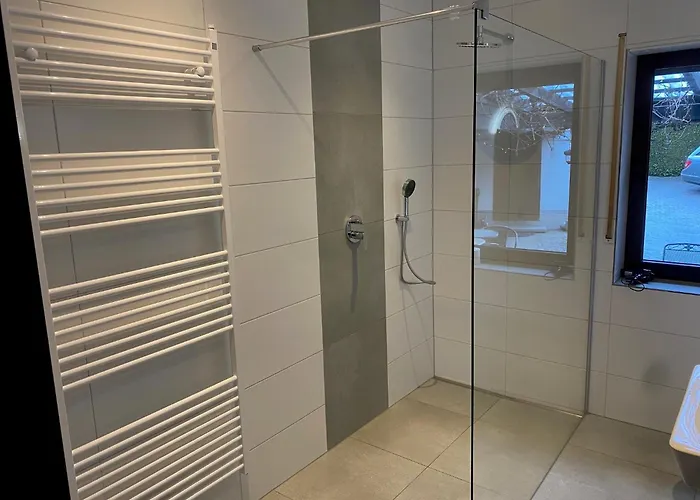 1927apartments Mit Blick Auf Nuerburgring Nordschleife Und Fusslaeufig Zum Gp-fahrerlage Aparthotel Nürburg