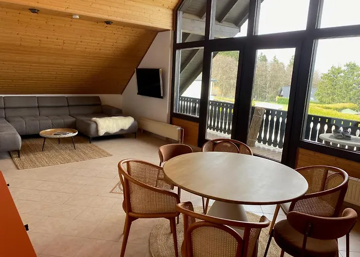 1927apartments Mit Blick Auf Nuerburgring Nordschleife Und Fusslaeufig Zum Gp-fahrerlage Aparthotel