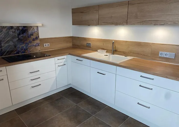 Aparthotel 1927apartments Mit Blick Auf Nuerburgring Nordschleife Und Fusslaeufig Zum Gp-fahrerlage 3*