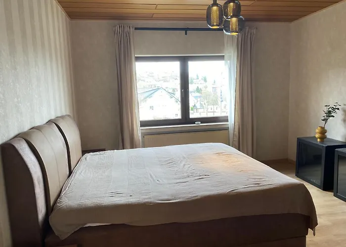 Aparthotel 1927apartments Mit Blick Auf Nuerburgring Nordschleife Und Fusslaeufig Zum Gp-fahrerlage Nürburg